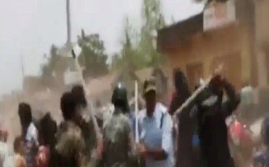 बंगाल पंचायत चुुनाव: टीएमसी-BJP कार्यकर्ताओं में हुई झड़प