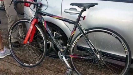 Ciclista fica ferida em acidente no São Cristóvão
