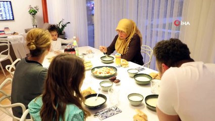 - Almanya’da Müslümanlar Ramazan ayının ilk iftarını evlerinde açtı
