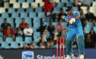 जानें क्यों मैदान में मनीष पांडे पर भड़के 'कूल' धोनी?