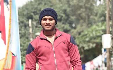 दिल्ली: पुलिस बैरिकेड में लगे तार से कटा गला, युवक की मौत