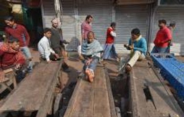 स्पीड न्यूज: सीलिंग के खिलाफ दिल्ली में  बाजार बंद