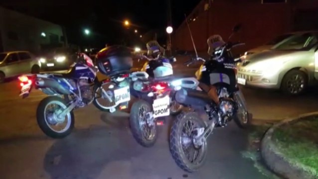 Colisão entre três veículos é registrada na Avenida Rocha Pombo