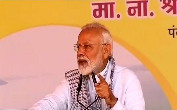 क्या PM मोदी की दहाड़ से डर गए पाकिस्तान के वजीर-ए-आजम इमरान खान?