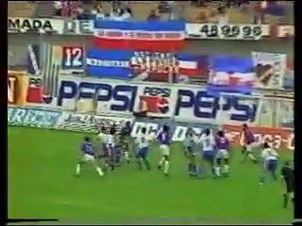 URUGUAYO 1993: Fecha 3 - Nacional vs Defensor 1 a 1 (Estadio Centenario)