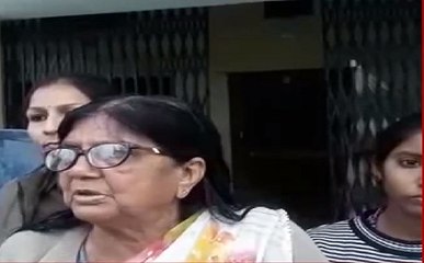 कमिश्नर के बचाव में आई मां, कहा मेरे बेटे ने कोई गलत काम नहीं किया देखिए VIDEO