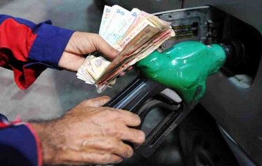 दिवाली से पहले गुजरात सरकार का तोहफा, पेट्रोल-डीजल हुआ सस्ता