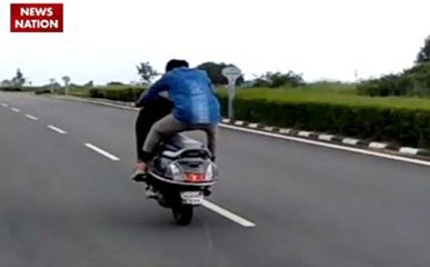 बेंगलुरू में बाइकर्स गैंग के हैरतअंगेज कारनामे कर देंगे हैरान