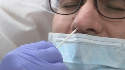 Así se hace una PCR para determinar una infección por coronavirus