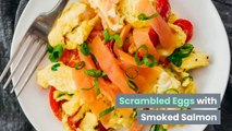 Keto Scrambled Eggs with Smoked Salmon - easy keto smoked salmon scramble (beginners keto recipe!)