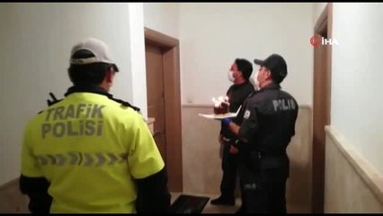 Marmaris polisinden vatandaşa çifte sürpriz...Hem doğum günlerini hem de evlilik yıldönümlerini...