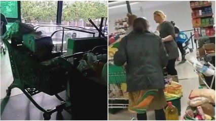 El Gobierno ingresa 3.000 euros en las tarjetas de los gitanos