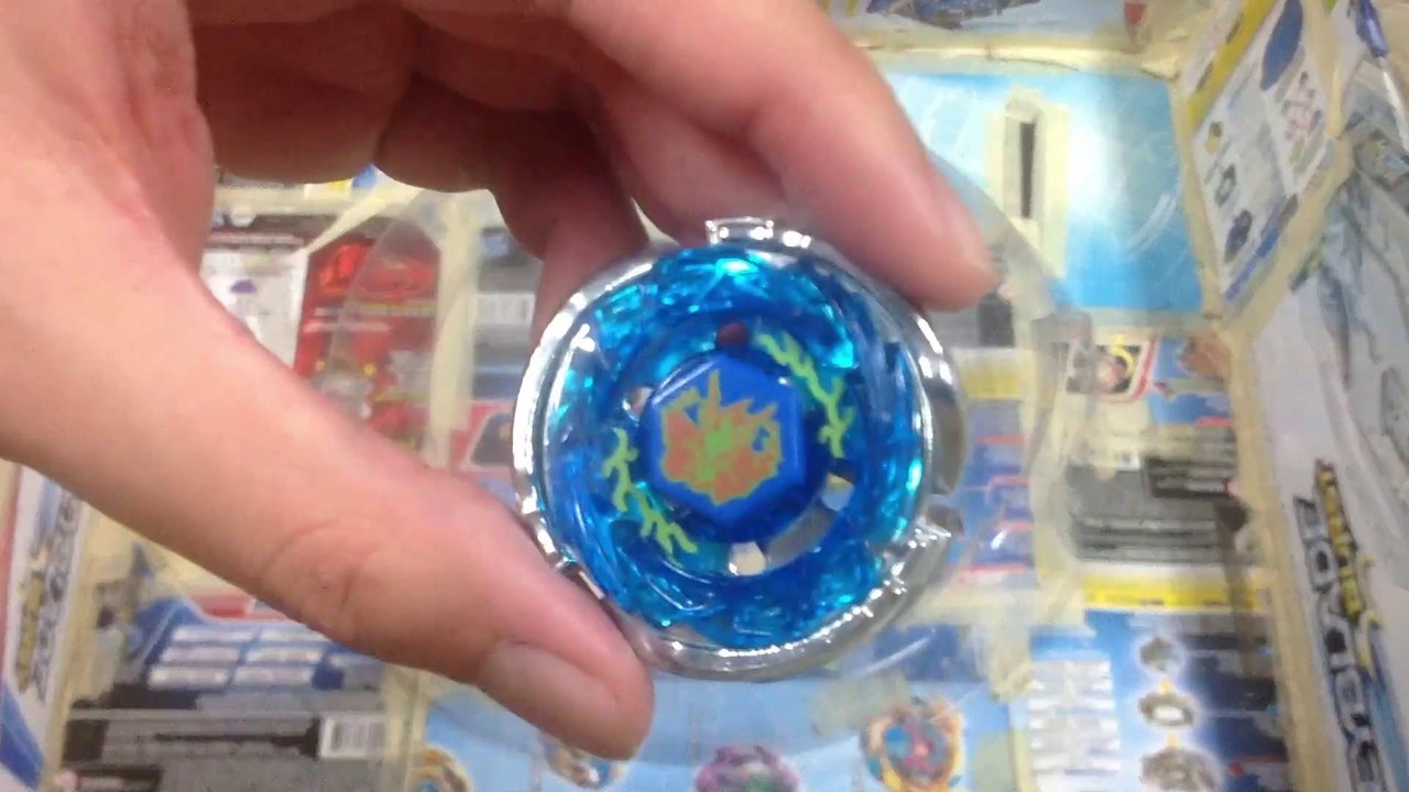 Beyblade Legends BB-28 Storm Pegasus 105RF Unboxing (2/2)