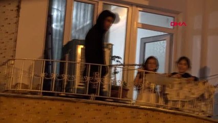 Mardin'de evde kalanlar için 3 dilde ilahi dinletisi