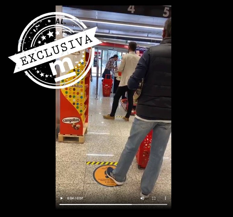 Pablo Iglesias, en el supermercado sin guantes ni mascarilla