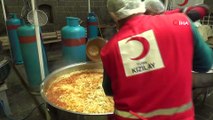 Kızılay Sur Şubesinden her gün 2 bin aileye yemek servisi