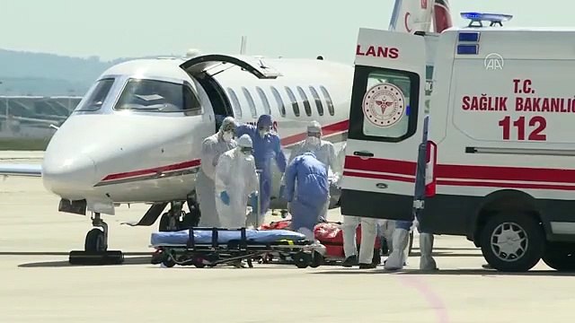 İsveç'teki Türk hasta ambulans uçakla Türkiye'ye geldi