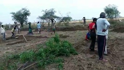 मजदूरों के जॉबकार्ड बनाने की प्रक्रिया हुई शुरू