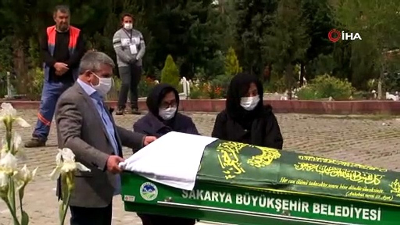 Eski TRT Genel Müdürü Demiröz, Sakarya'da son yolculuğuna uğurlandı