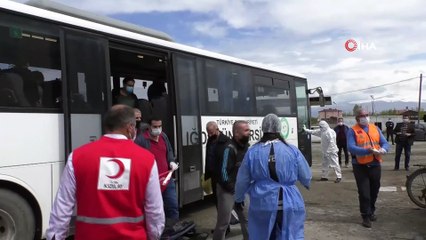 Suudi Arabistan'dan getirilen 169 Türk vatandaşı Iğdır'da yurda yerleştirildi