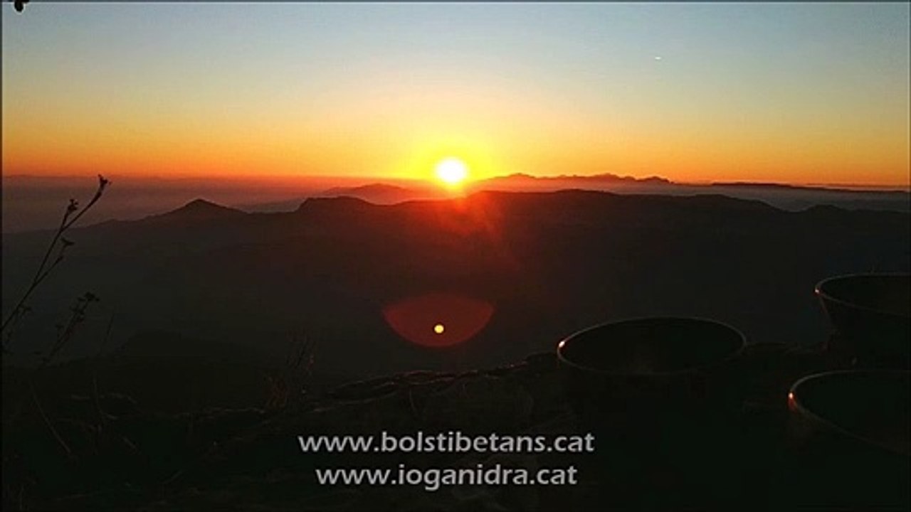 Posta de sol amb Bols Tibetans