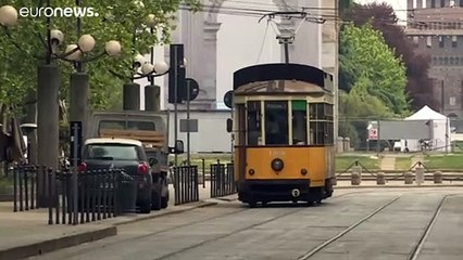 Número de mortes diárias continua a descer em Itália