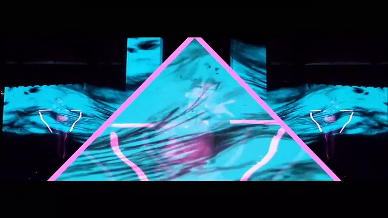 Helene Fischer → Interlude Wasser – (Live) ↔ (From Helene Fischer → Die Stadion-Tour Live)