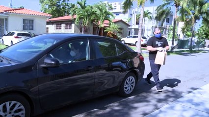 Venezolanos habituados a vivir en crisis se adaptan a la pandemia en Miami