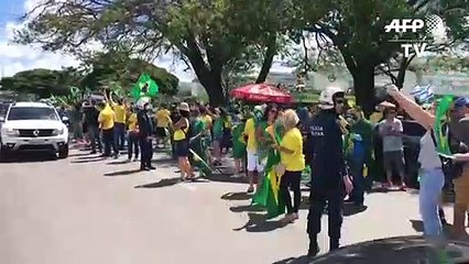 Brazil: Protesters demand end to coronavirus prevention measures
