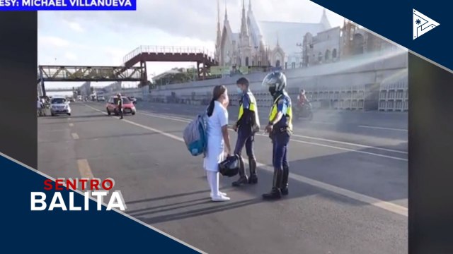 Motorcycle rider na nahuling may angkas na frontliner, nag-viral