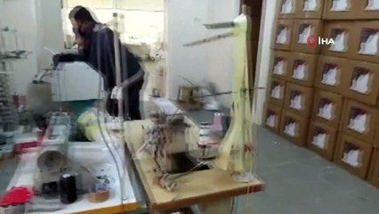 Maltepe’de kaçak tulum üreten atölyeye baskın