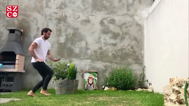 Paris'ta yaşayan ünlü oyuncu sosyal medyayı salladı