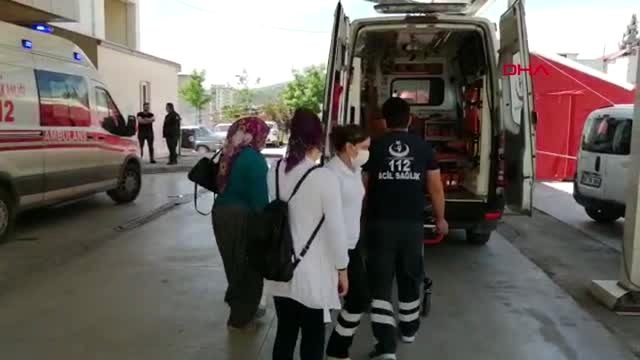 ADANA-Temizlemek istediği kuru sıkı tabanca ateş aldı, kız kardeşini başından yaraladı