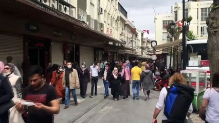 Gaziantep’te vatandaşlar çarşıya akın etti