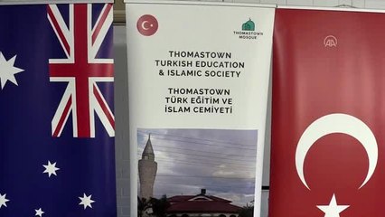 Video herunterladen: Avustralya'daki Türk camisinden ihtiyaç sahiplerine yardım eli - MELBOURNE