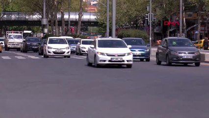 Ankara sokaklarında, 4 günlük yasak sonrası yoğunluk