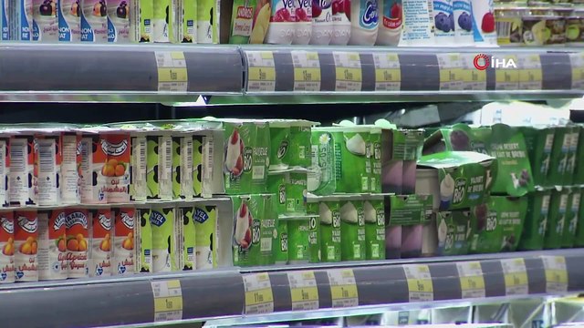 - Lübnan'da ekonomik kriz derinleşiyor- Lübnan'da doların yükselmesiyle hayat pahalılığı artıyor