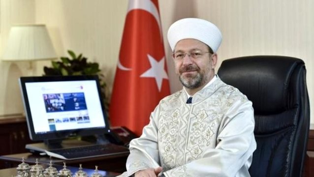 Diyanet İşleri Başkanlığı, Ali Erbaş'ın eşcinsellerle ilgili ifadelerine tepki gösteren Ankara Barosu hakkında suç duyurusunda bulundu