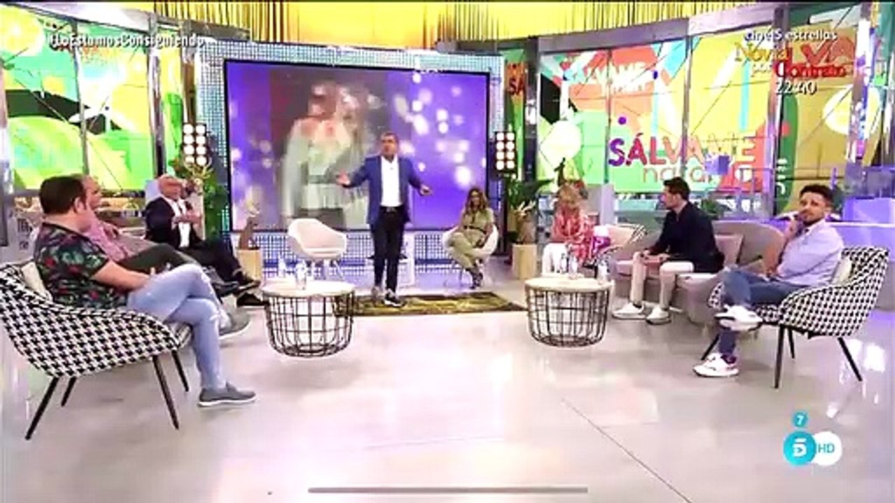 A Javier Vázquez se le va la cabeza enrabietado...