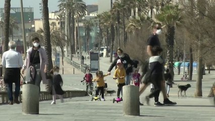 전세계 코로나19 확진 3백만 명...잇단 '봉쇄 완화' 변수 / YTN