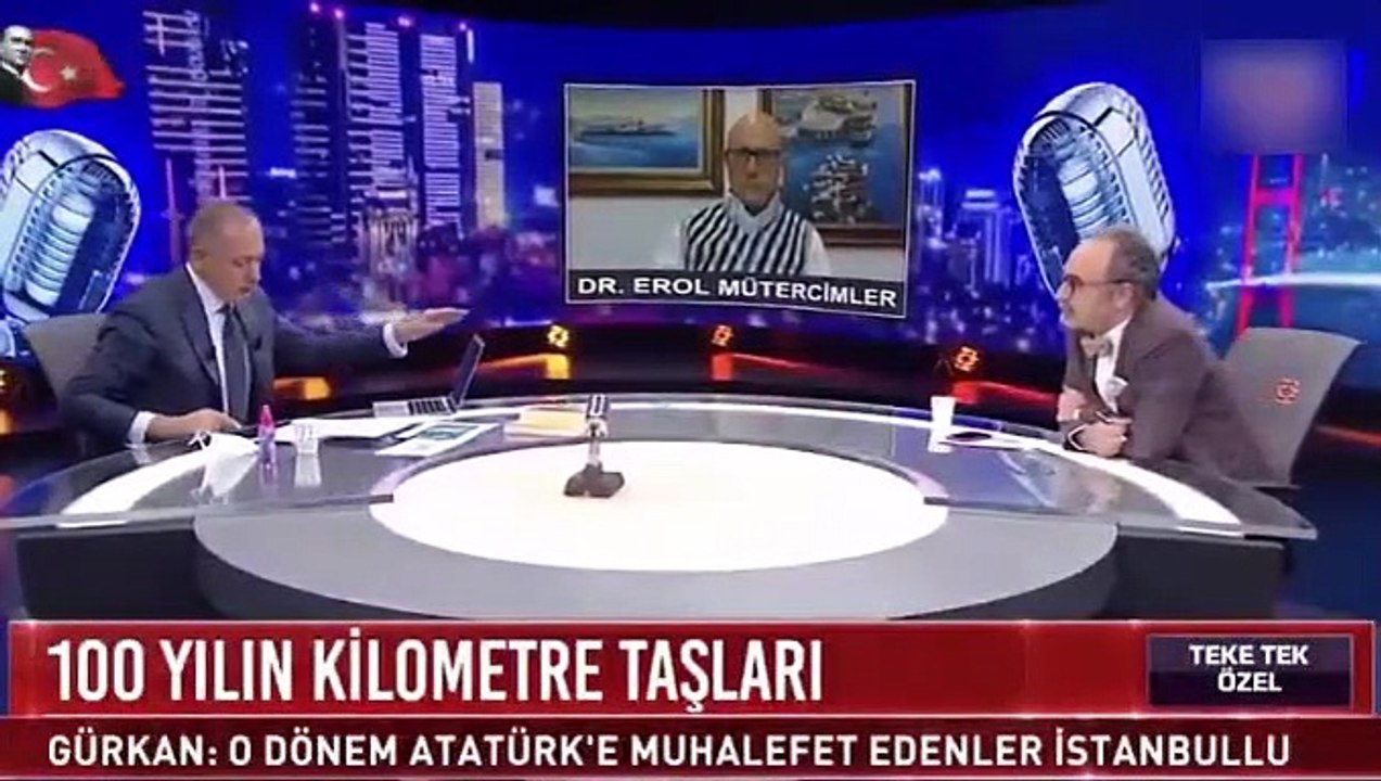 Erol Mütercimler'den çarpıcı sözler: M. Kemal'i Ankara'da İngiliz birliği selamladı