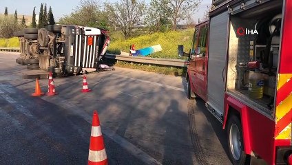 Bursa'da iftar öncesi faciadan dönüldü...Virajı alamayan LPG yüklü tır devrildi