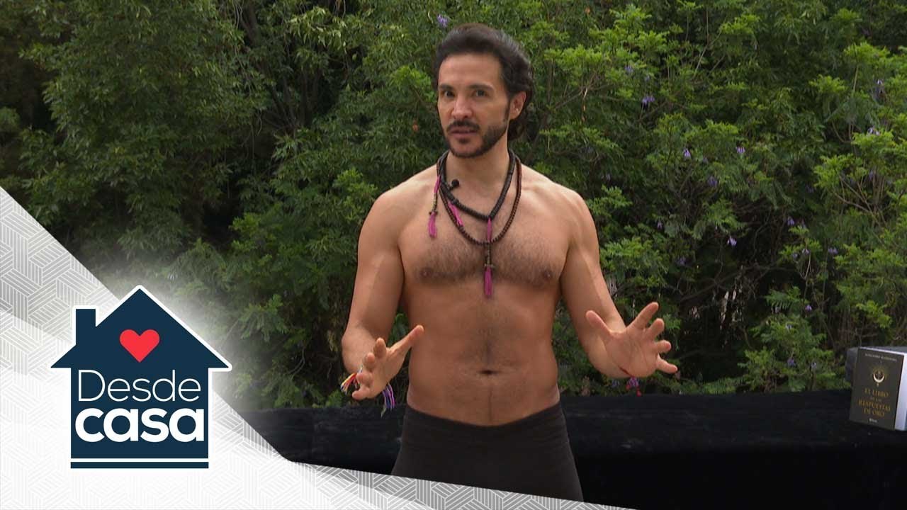 Los estiramientos para las piernas son esenciales para la postura que quieras lograr. | Desde Casa