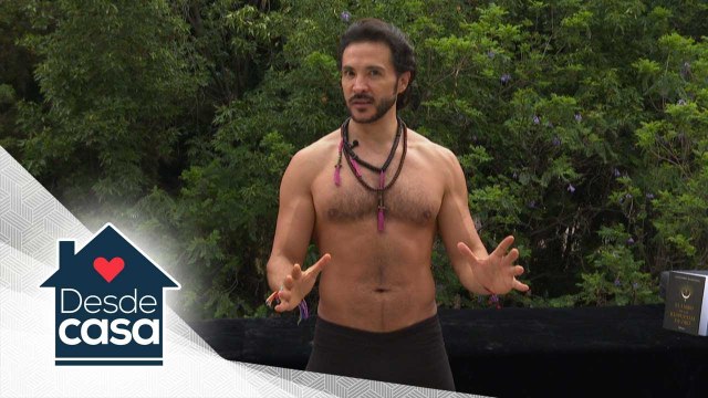 Los estiramientos para las piernas son esenciales para la postura que quieras lograr. | Desde Casa