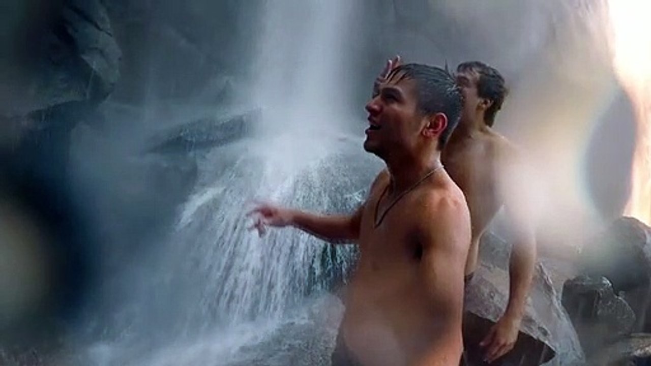 waterfall slowmotion 1280x720 pixels HD