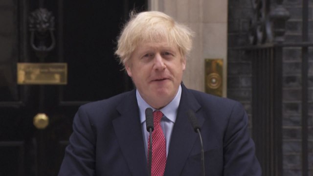 영국 존슨 총리, 복귀 후 대국민 성명... 봉쇄조치 완화는 성급 / YTN