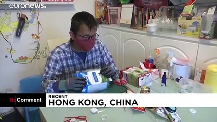 ساختن ماسک با پاکت‌های شیر در روزهای قرنطینه