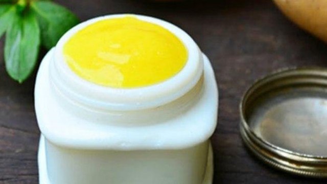 आलू से सिर्फ Face Mask नहीं बल्कि बनाएं Cream और Scrub | Home Made Potato Scrub | Boldsky