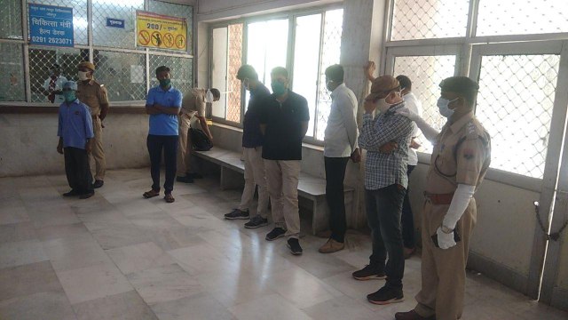 police constable died of firing