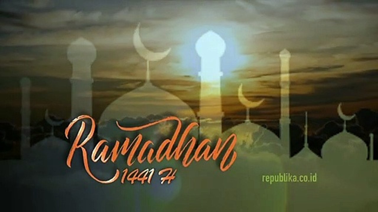 Muslim beribadah Ramadhan.
